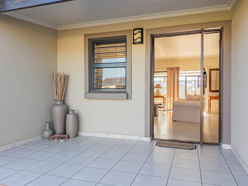 House For Sale in Blue Mountain Village - Photo 3