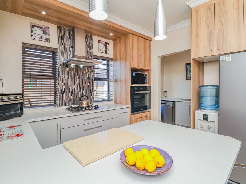 House For Sale in Blue Mountain Village - Photo 8