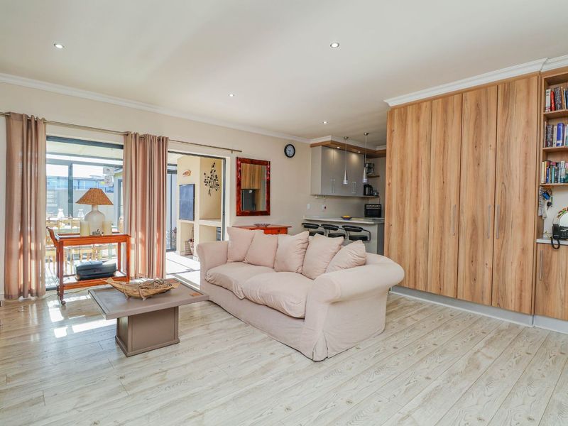 House For Sale in Blue Mountain Village - Photo 5