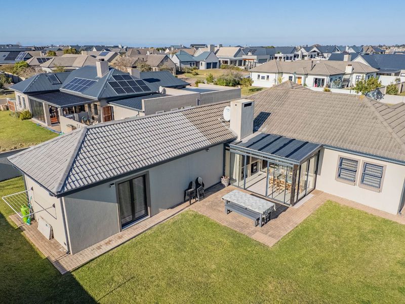 House For Sale in Blue Mountain Village - Photo 2