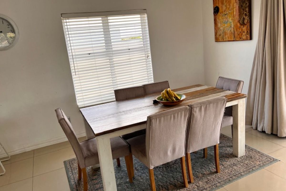 House For Sale in Croydon - Photo 5