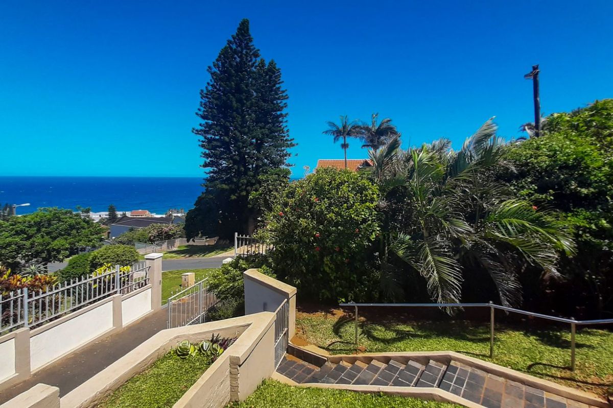 House For Sale in Compensation Beach - Photo 4