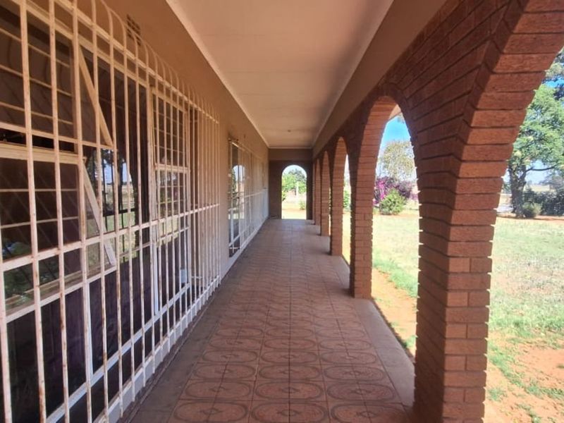 Farm For Sale in Wheatlands AH - Photo 10