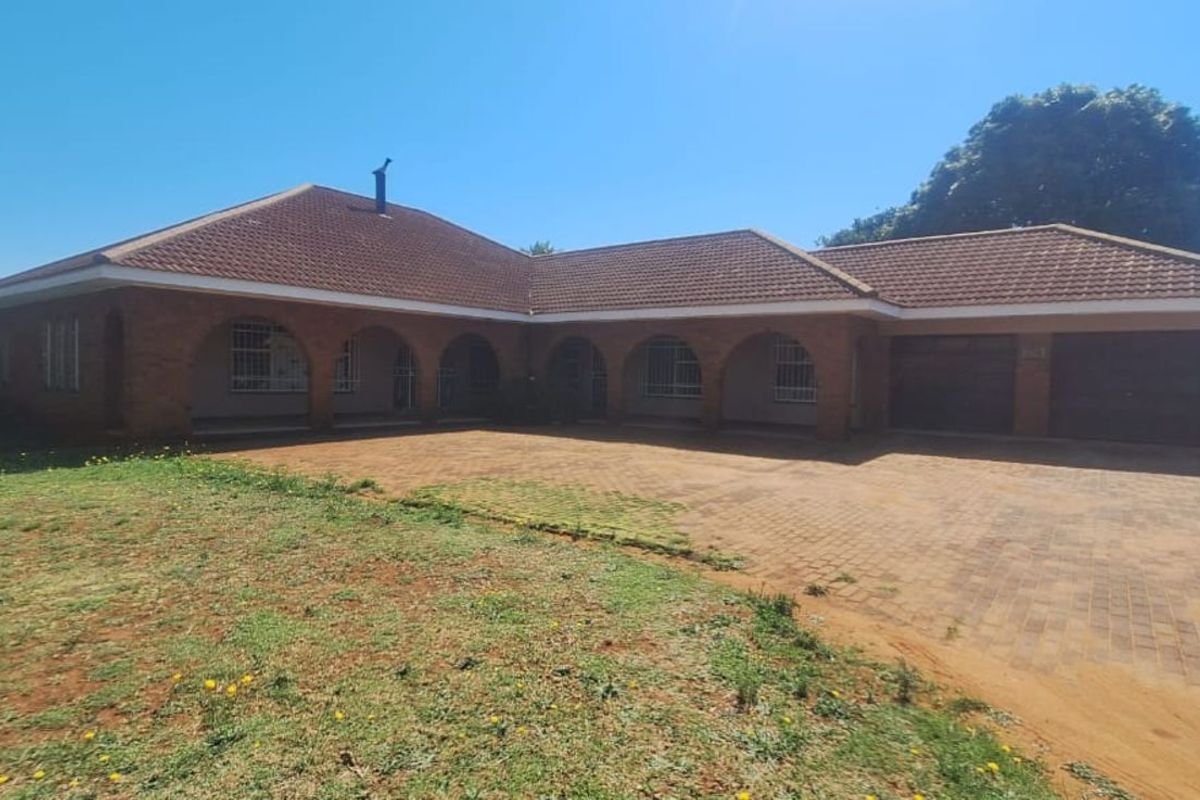 Farm For Sale in Wheatlands AH - Photo 2