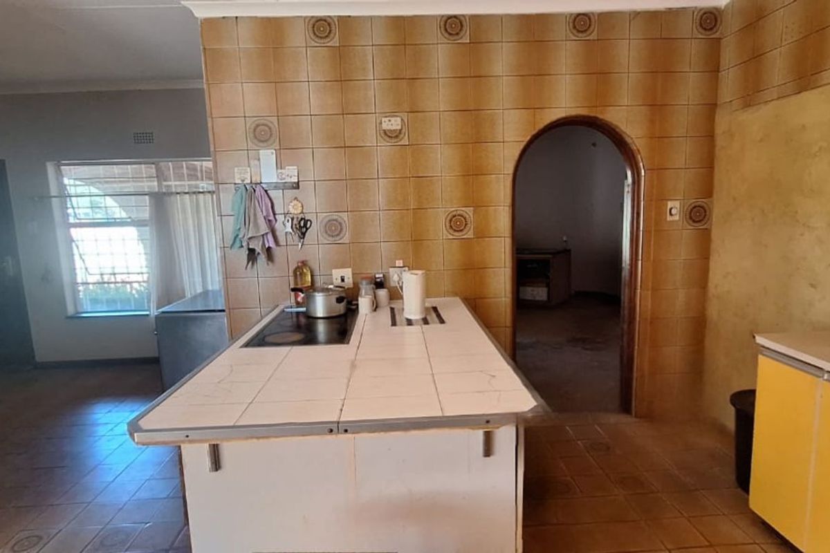 Farm For Sale in Wheatlands AH - Photo 4