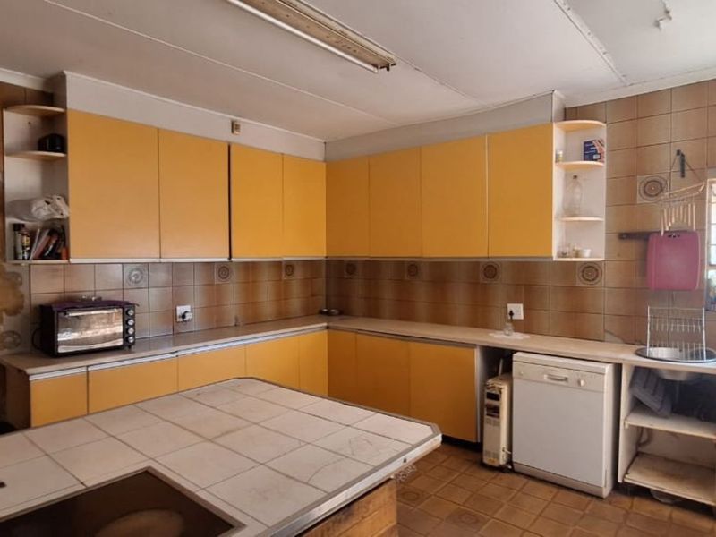 Farm For Sale in Wheatlands AH - Photo 5