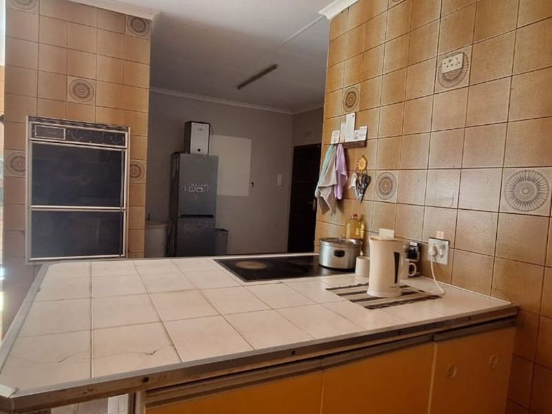 Farm For Sale in Wheatlands AH - Photo 3