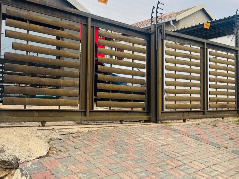 House For Sale in Duvha Park - Photo 2