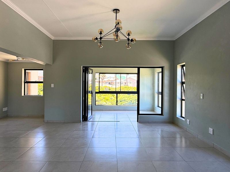 House For Sale in Klipfonteyn - Photo 5