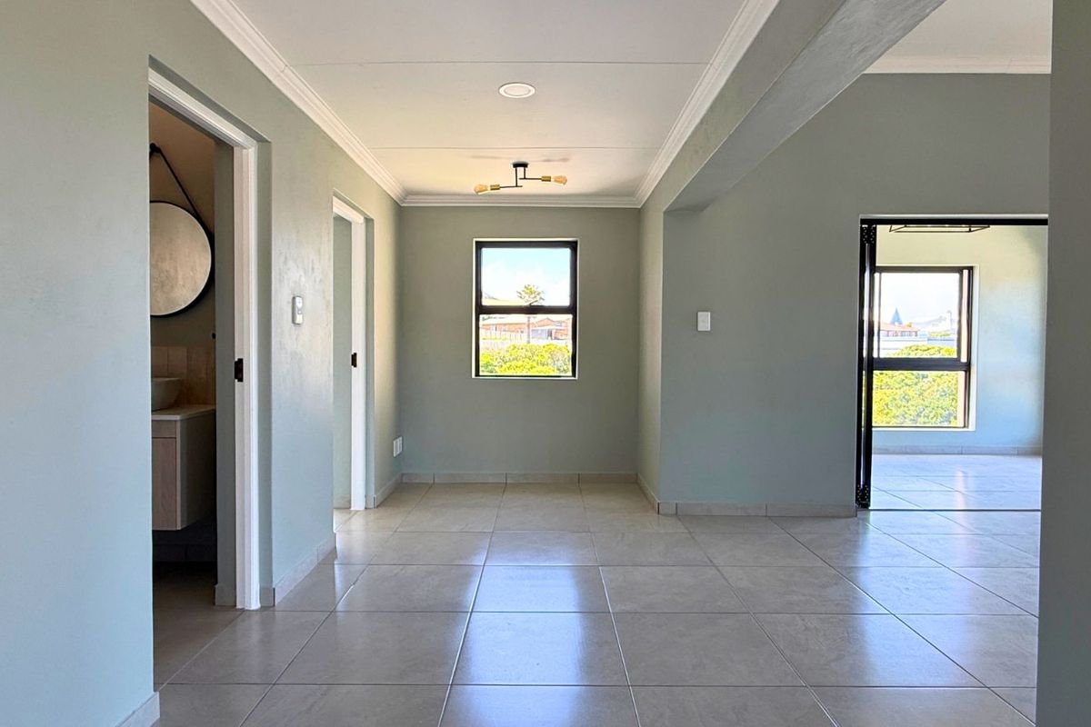 House For Sale in Klipfonteyn - Photo 3