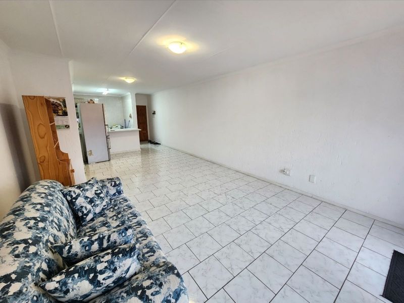 Apartment For Sale in Vorna Valley - Photo 2