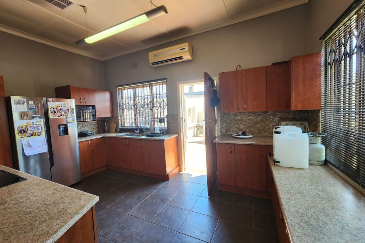 House For Sale in Herlear - Photo 5