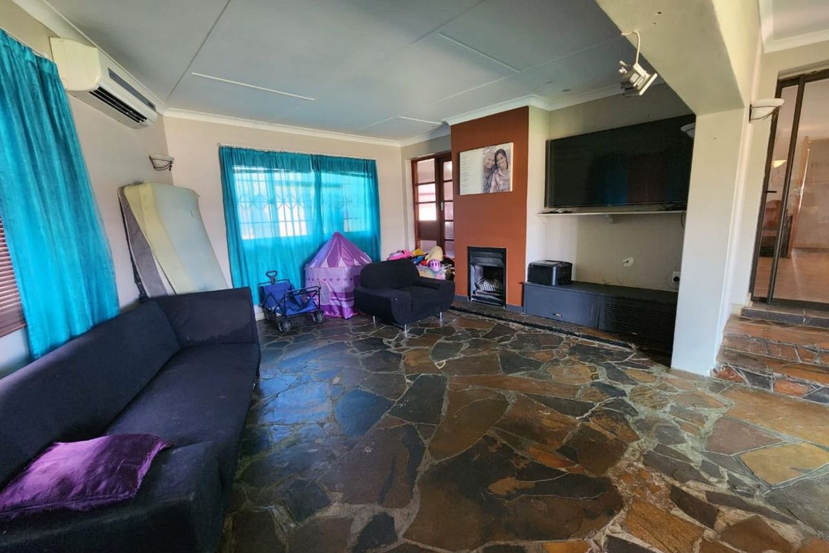 House For Sale in Herlear - Photo 2