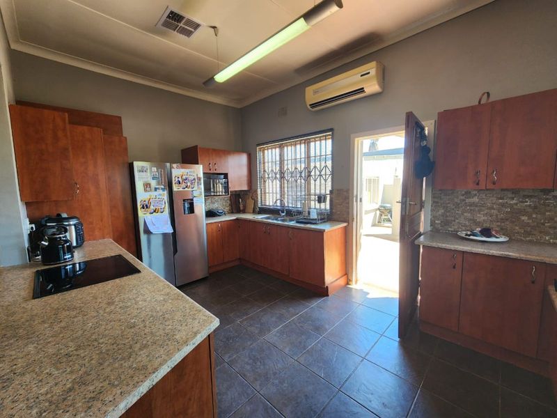 House For Sale in Herlear - Photo 3