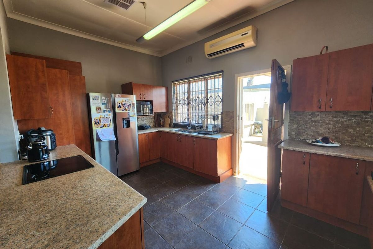 House For Sale in Herlear - Photo 3