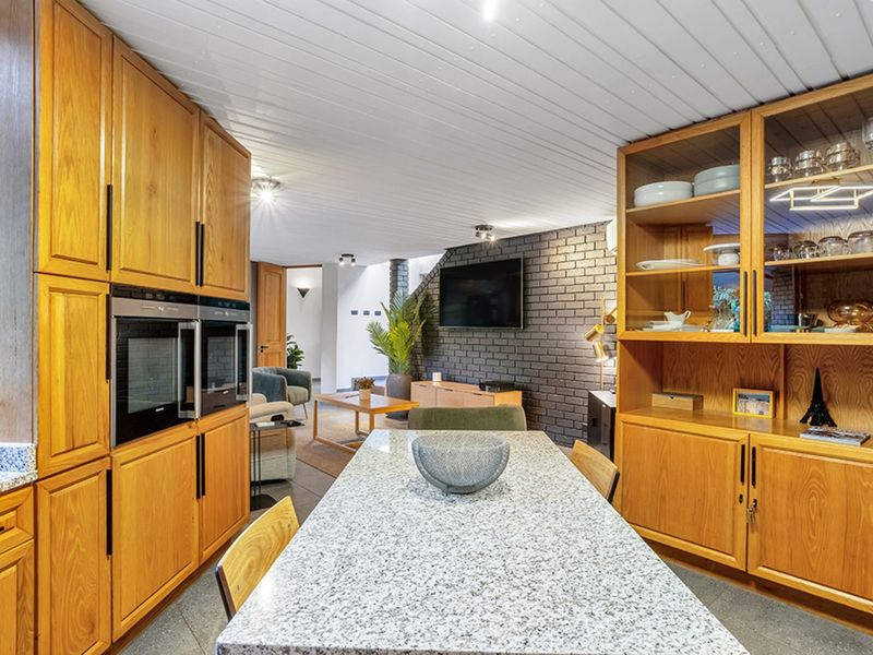 House For Sale in Waterkloof - Photo 9