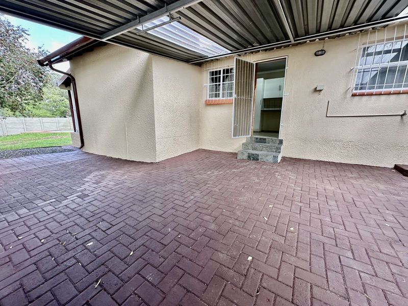 House For Sale in Cosmosrand - Photo 2