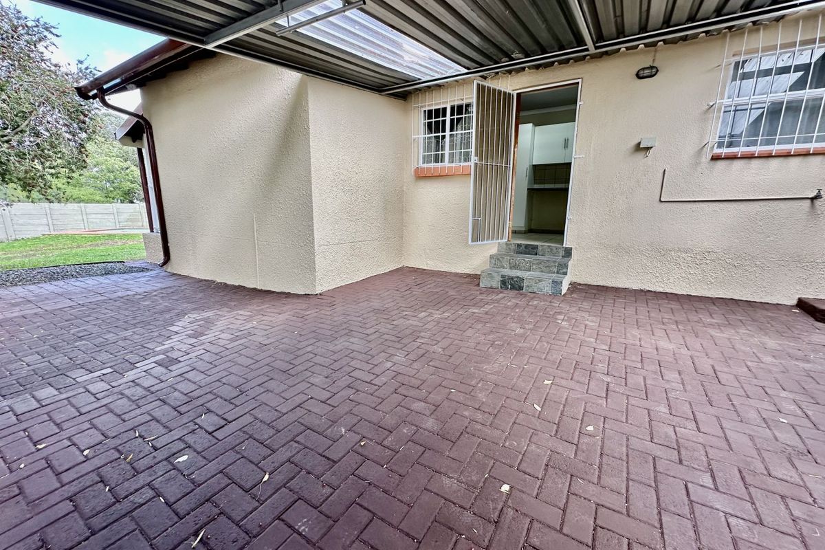 House For Sale in Cosmosrand - Photo 2