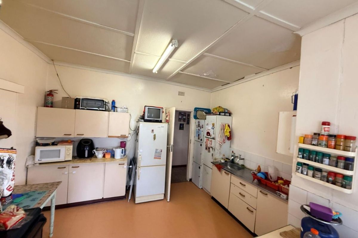 House For Sale in Evander - Photo 3