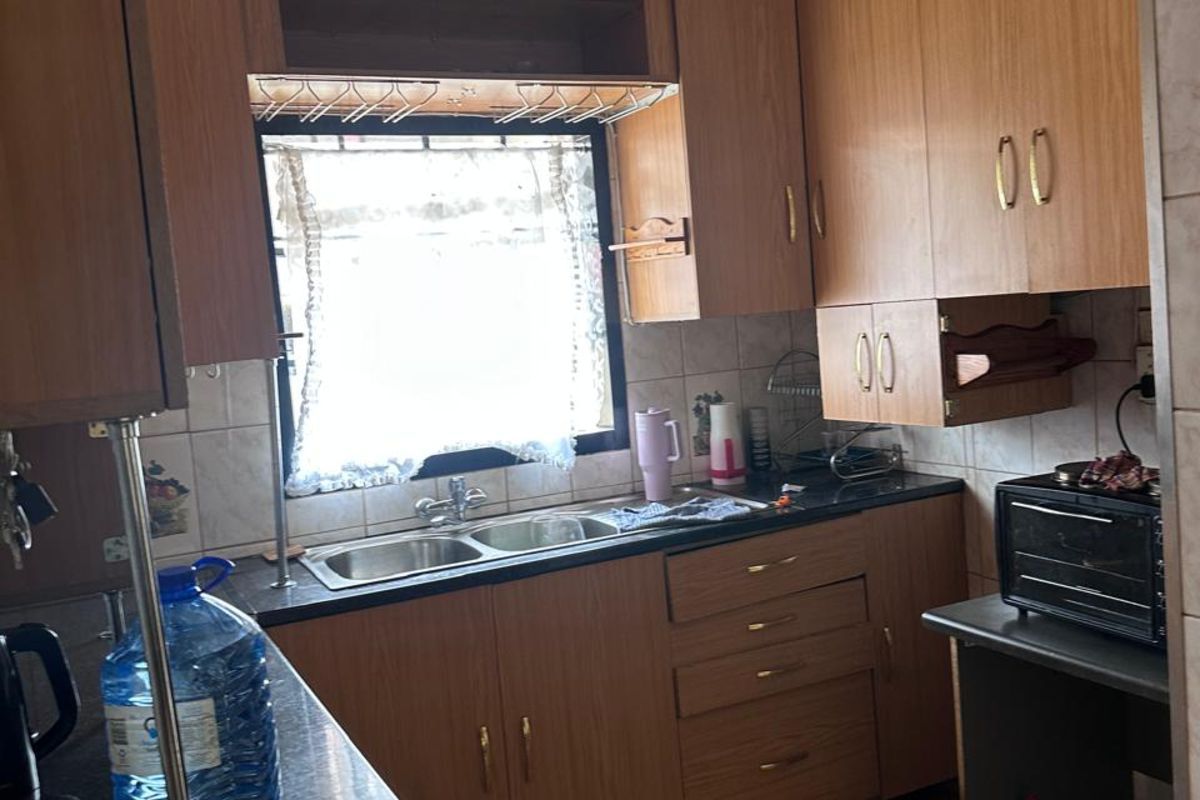 House For Sale in Elandspoort - Photo 4