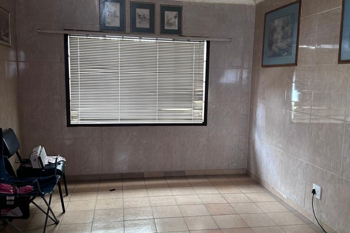 House For Sale in Elandspoort - Photo 3