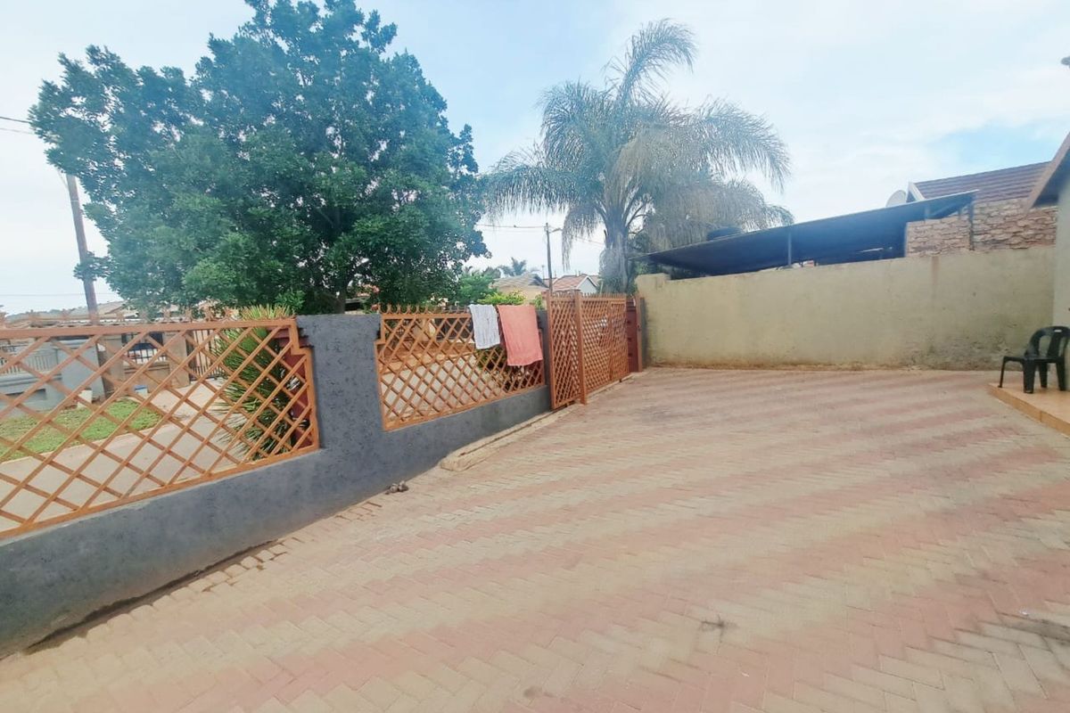 House For Sale in Mamelodi East - Photo 4