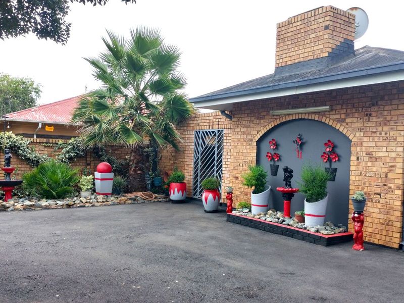 House For Sale in Carletonville Central - Photo 5