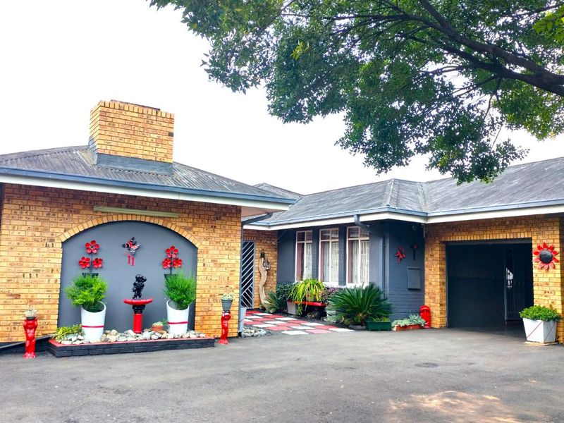 House For Sale in Carletonville Central - Photo 8