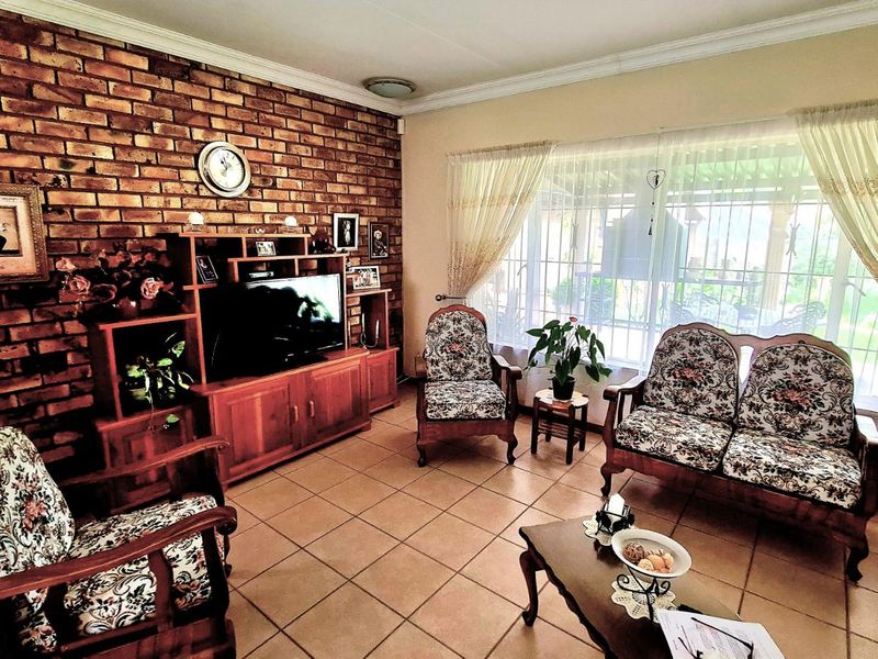 House For Sale in Heuweloord - Photo 9