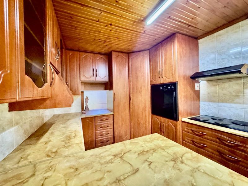 House For Sale in Secunda Central - Photo 7