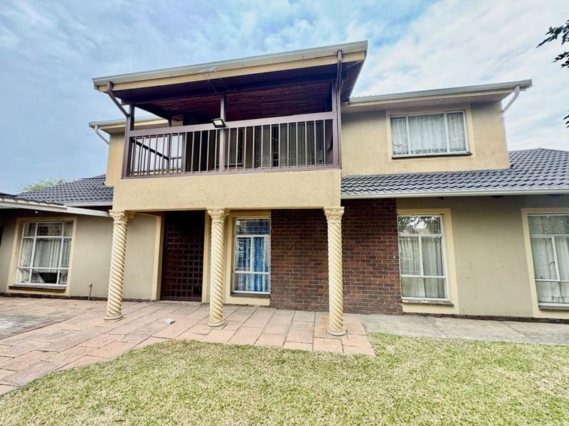 House For Sale in Secunda Central - Photo 2