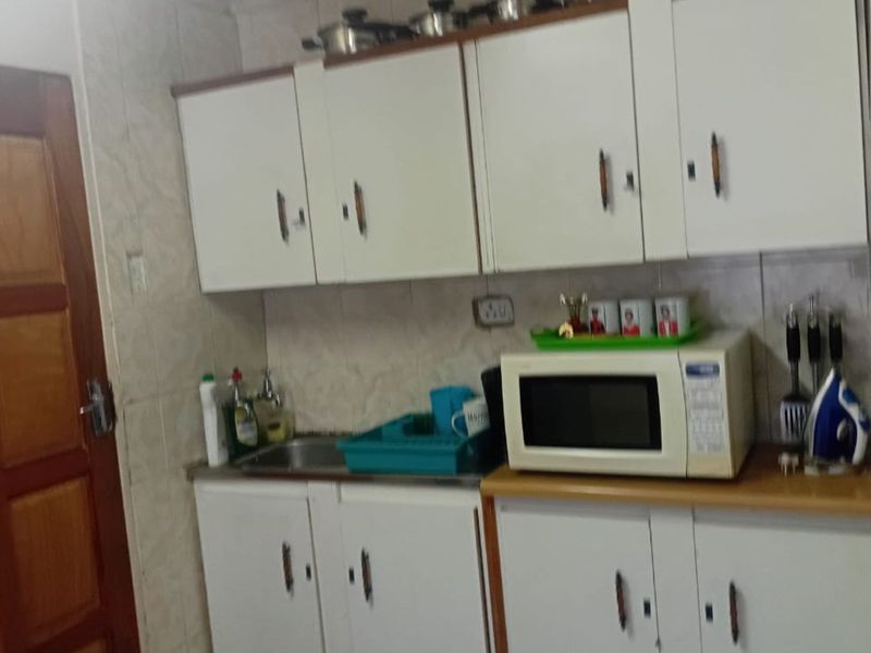House For Sale in Lenasia Ext 13 - Photo 7
