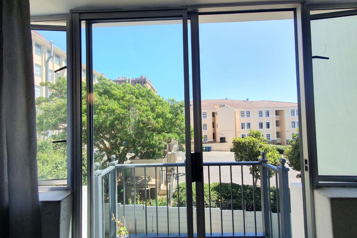 Apartment For Sale in Observatory - Photo 5