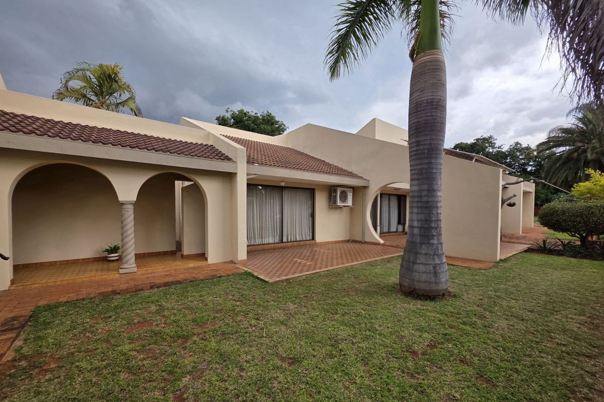 House For Sale in Mookgopong Central - Photo 2