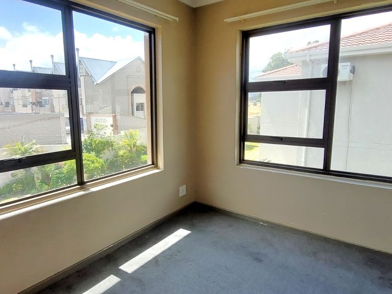 Apartment For Sale in Whispering Pines - Photo 9