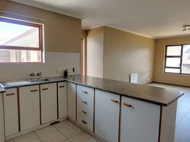 Apartment For Sale in Whispering Pines - Photo 3