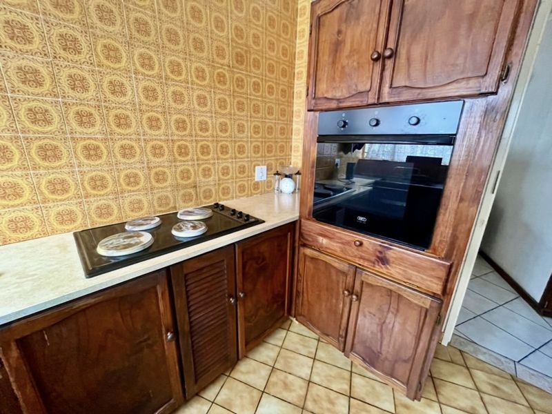 House For Sale in Weltevreden Park - Photo 9