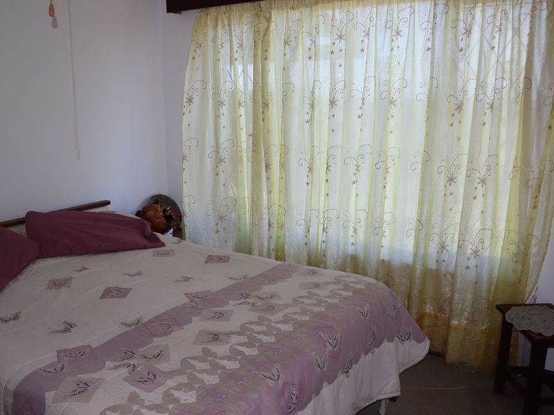 House For Sale in Hibberdene Central - Photo 7