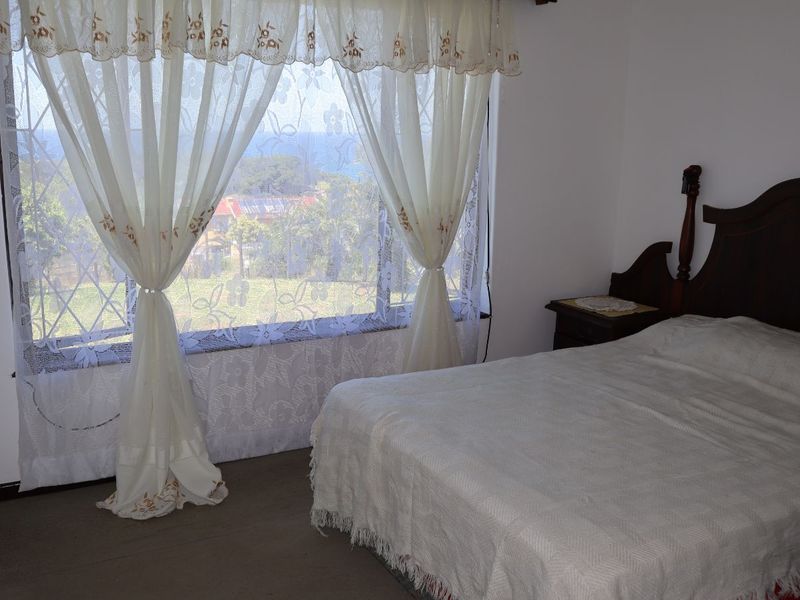 House For Sale in Hibberdene Central - Photo 4