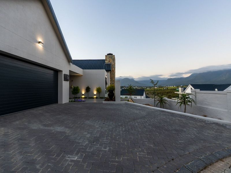 House For Sale in Kingswood Golf Estate - Photo 7