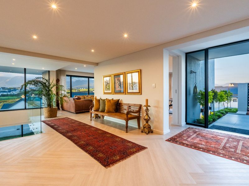 House For Sale in Kingswood Golf Estate - Photo 6