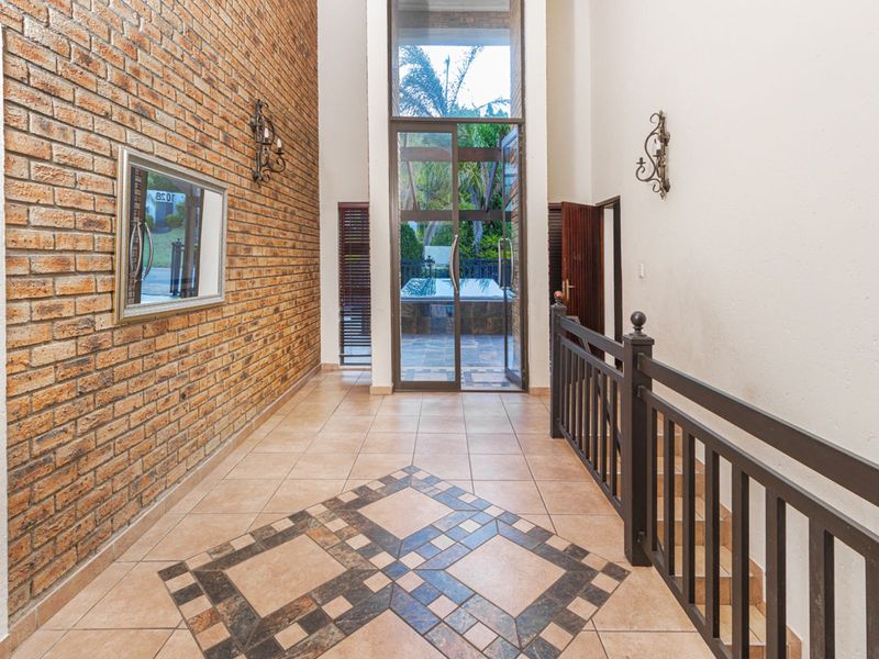 House For Sale in Featherbrooke Estate - Photo 6