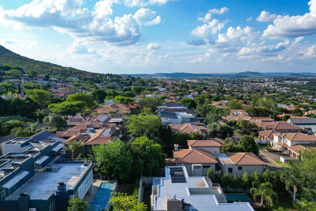 House For Sale in Featherbrooke Estate - Photo 5