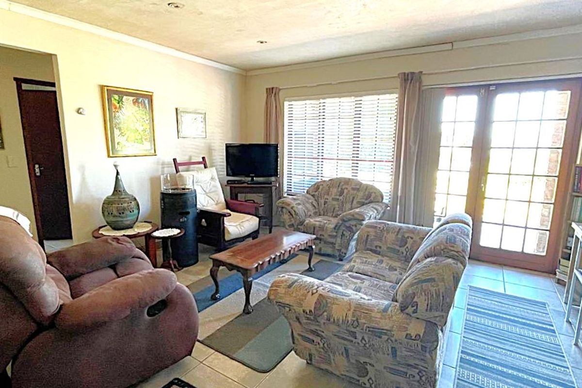 House For Sale in Groenvallei - Photo 4