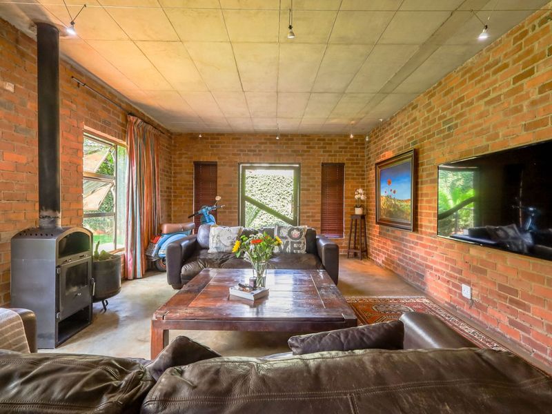 House For Sale in Olympus AH - Photo 9