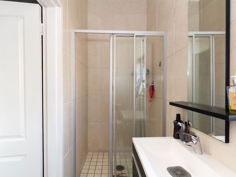 Apartment For Sale in Greenstone Hill - Photo 10