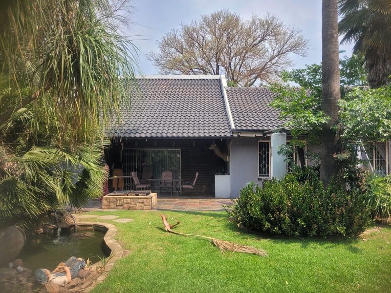 House For Sale in Hoeveld Park - Photo 2