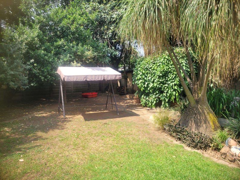 House For Sale in Hoeveld Park - Photo 4