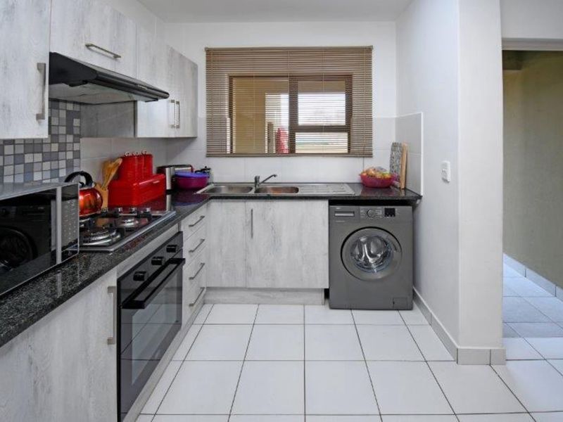 Apartment For Sale in Ferndale - Photo 3