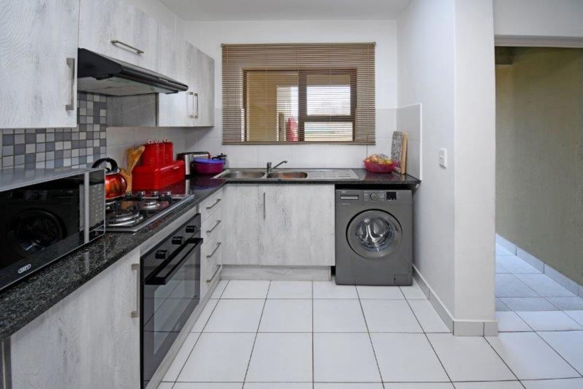 Apartment For Sale in Ferndale - Photo 3